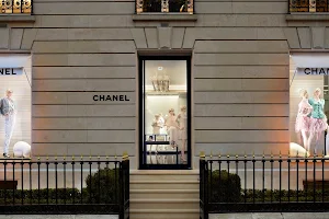 Chanel Boutique image