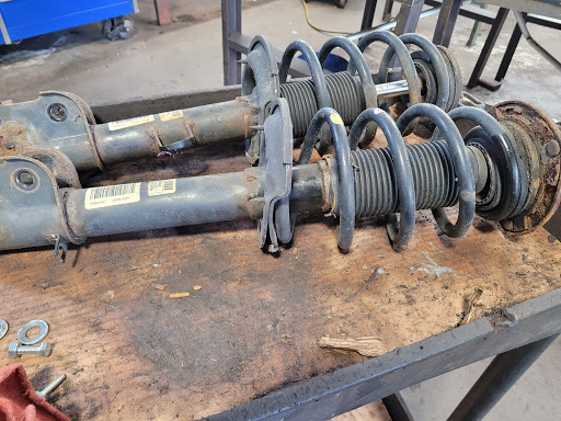 Auto Repair Shop «Middleton Transmission & Auto Repair», reviews and photos, 14 Lonergan Rd, Middleton, MA 01949, USA