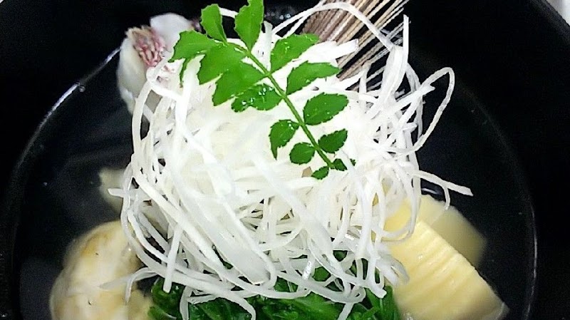 割烹 神谷 【日本料理・仕出し】