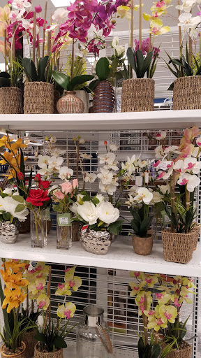 Clothing Store «Ross Dress for Less», reviews and photos, 4102 S Meridian, Puyallup, WA 98373, USA