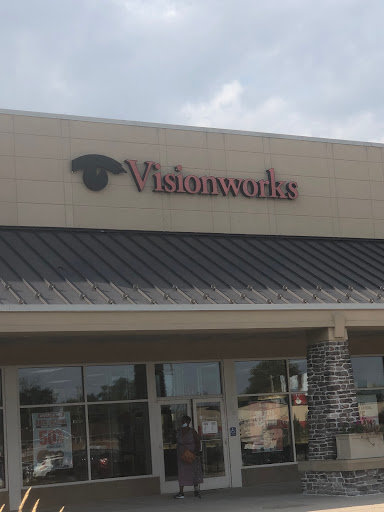 Eye Care Center «Visionworks - Quarry Center», reviews and photos, 116 Township Line Rd #204, Havertown, PA 19083, USA