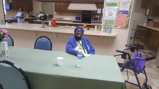 American Restaurant «Cracker Barrel Old Country Store», reviews and photos, 404 Kentucky Dr, Kokomo, IN 46902, USA