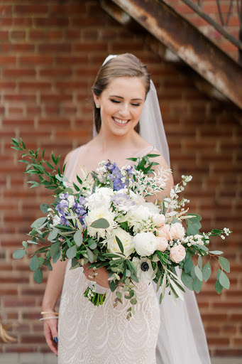 MEWS Designs, 8505 Glenlake Ct, Raleigh, NC 27606, USA, 