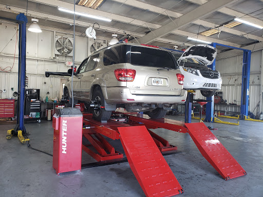 Auto Repair Shop «Suwanee Auto Repair», reviews and photos, 3600 Lawrenceville-Suwanee Rd, Suwanee, GA 30024, USA