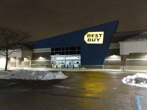 Electronics Store «Best Buy», reviews and photos, 2169 S Telegraph Rd, Bloomfield Hills, MI 48302, USA