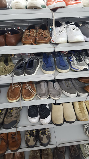 Thrift Store «Goodwill Store & Donation Center», reviews and photos