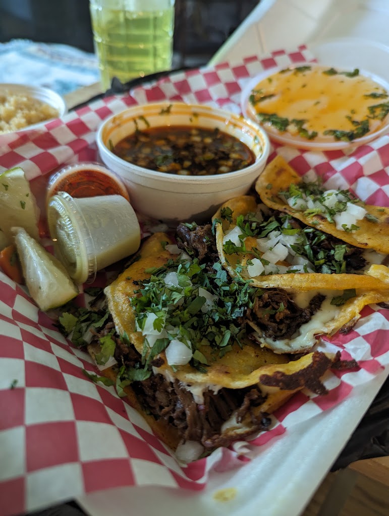 Taqueria La Jarochita 37076