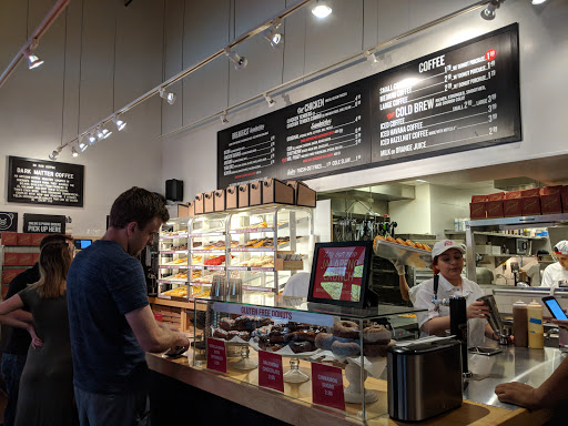 Donut Shop «Do-Rite Donuts & Coffee», reviews and photos, 50 W Randolph St, Chicago, IL 60601, USA