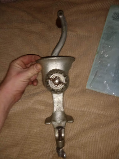 Liquor Store «Hampden Discount Liquors», reviews and photos, 7 Allen St, Hampden, MA 01036, USA