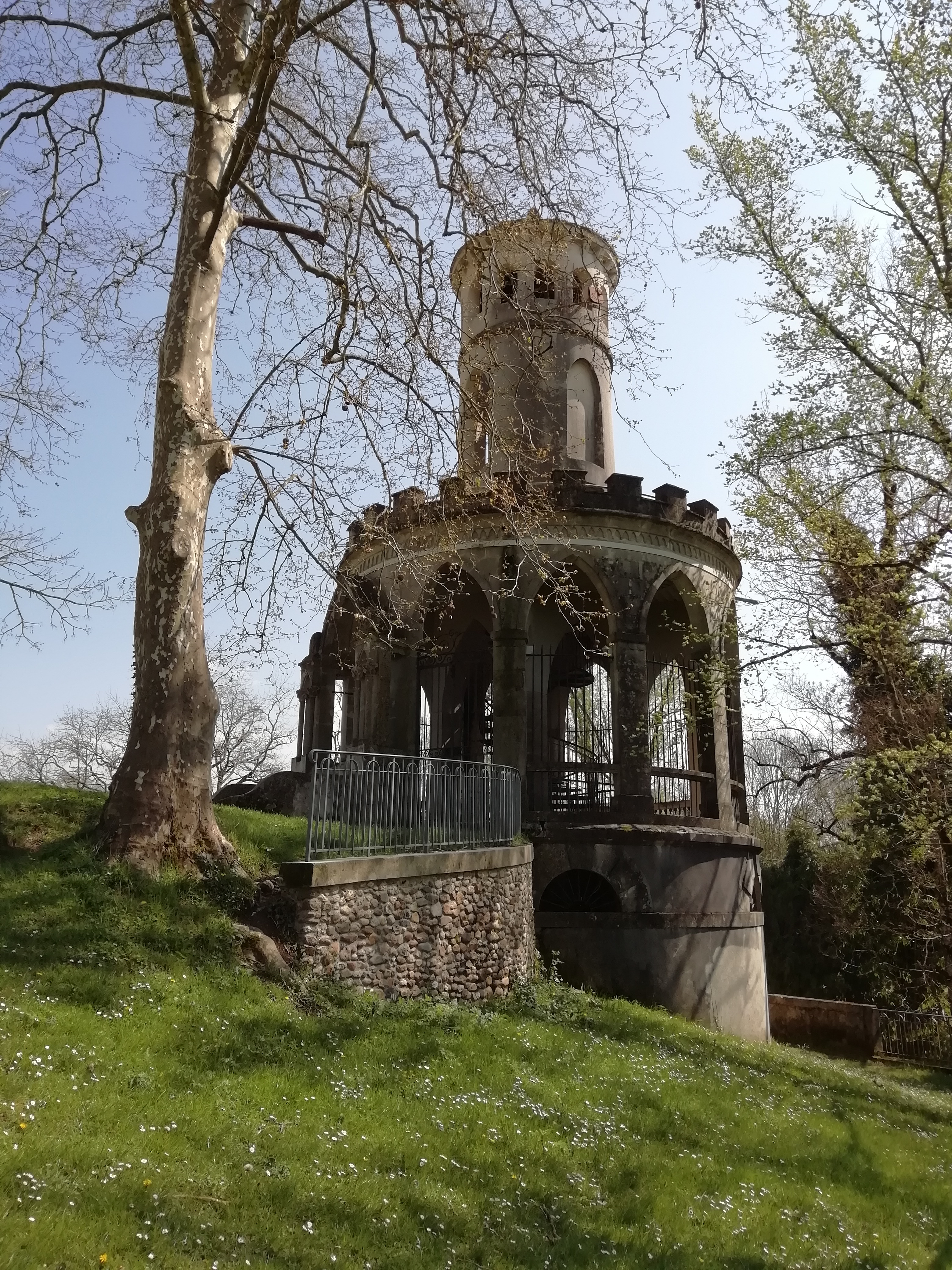 Photo n° 2 de l'avis de Patricia.e fait le 12/04/2019 à 15:15