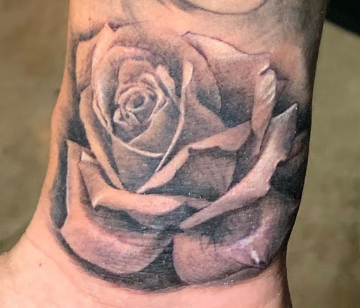 Tattoo Shop «Hollywood Stars Tattoo», reviews and photos, 9200 S Sepulveda Blvd, Los Angeles, CA 90045, USA