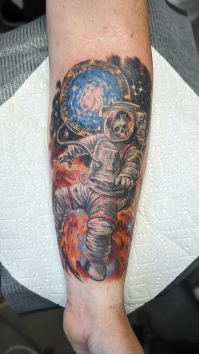 Explore mens outdoors tattoo ideas, creative tattoo ideas in Sioux City, available at Addictive Tattoo-Piercing
