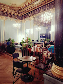 Atmosphère du Café Starbucks à Paris - n°13