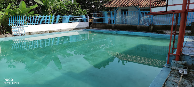 kolam renang pertamina