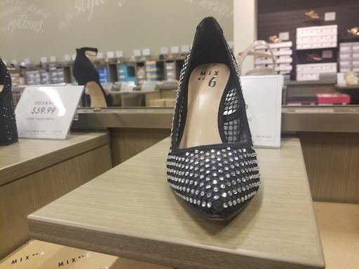 Shoe Store «DSW Designer Shoe Warehouse», reviews and photos, 1015 Cochrane Rd, Morgan Hill, CA 95037, USA