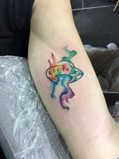 Tattoo Shop «Coast 2 Coast Ink Tattoo Shops», reviews and photos, 2964 Soquel Ave, Santa Cruz, CA 95062, USA