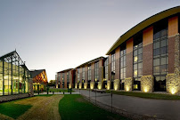 Henry Ford Emergency Medicine - Henry Ford West Bloomfield Hospital - Photo 3 - Car repair in West Bloomfield Township, MI, South Lyon