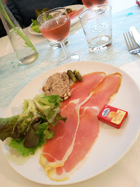 Prosciutto crudo du Restaurant Provençal La Margelle à Saint-Saturnin-lès-Avignon - n°4