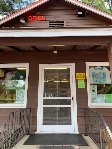 General Store «Corner Store», reviews and photos, 3109 Razorback Rd, Sayner, WI 54560, USA