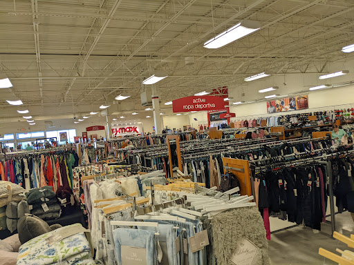 Department Store «T.J. Maxx», reviews and photos, 3219 Rolling Oaks Blvd, Kissimmee, FL 34747, USA