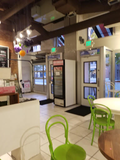 Cafe «Cupcake Royale», reviews and photos, 108 Pine St, Seattle, WA 98101, USA