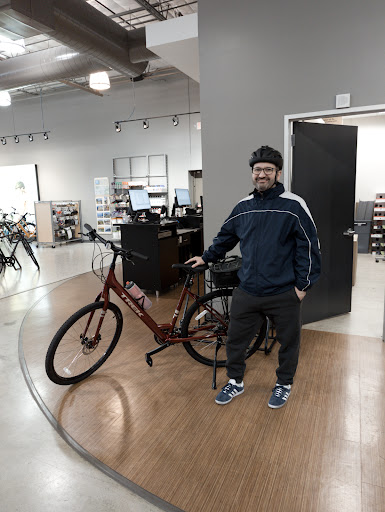 Bicycle Store «Bike Barn - West University», reviews and photos, 5339 Weslayan St, Houston, TX 77005, USA
