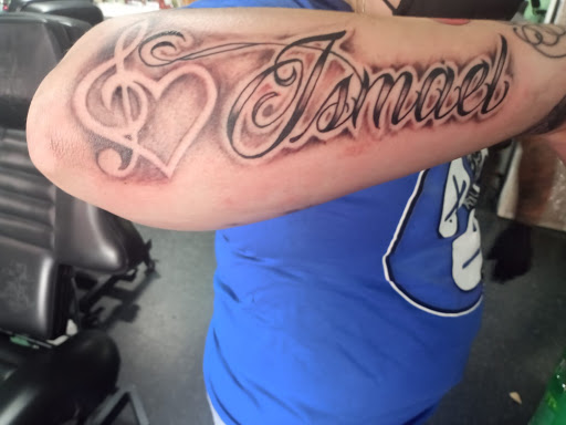 Tattoo Shop «Heavenly Inkz Tattoo», reviews and photos, 11757 S Orange Blossom Trail B, Orlando, FL 32837, USA