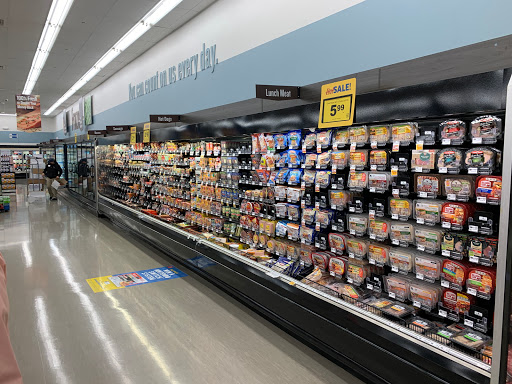 Grocery Store «Food Lion», reviews and photos, 191 St Patricks Dr, Waldorf, MD 20603, USA