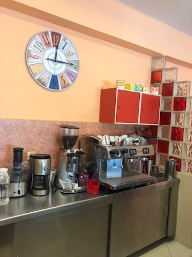 ΑΓ. ΧΡΥΣΤΟΦΟΡΟΣ, Κρηνίδες 640 03