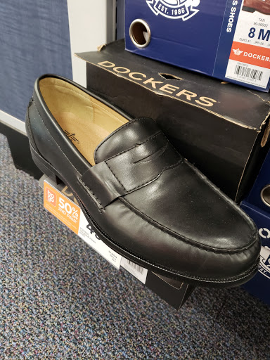 Shoe Store «Rack Room Shoes», reviews and photos, 401 S Mt Juliet Rd #406, Mt Juliet, TN 37122, USA