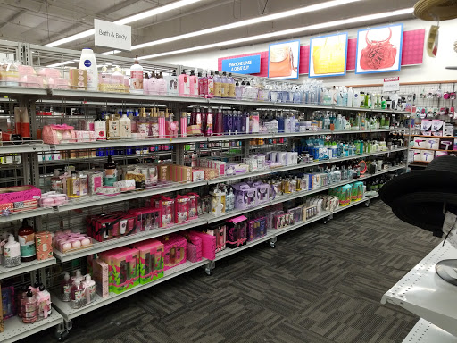 Clothing Store «Burlington Coat Factory», reviews and photos, 5959 W Sahara Ave, Las Vegas, NV 89146, USA