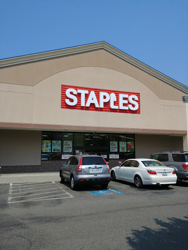 Office Supply Store «Staples», reviews and photos, 15790 Redmond Way, Redmond, WA 98052, USA