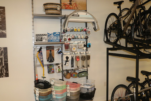 Bicycle Store «Trek Bicycle Store Mobile», reviews and photos, 1175 Hillcrest Rd, Mobile, AL 36695, USA