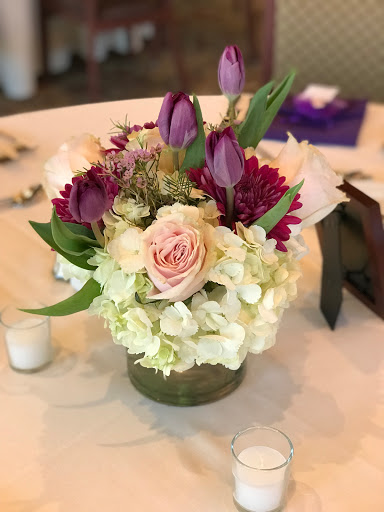 Florist «Bella Flora CT LLC», reviews and photos, 412 Cromwell Ave, Rocky Hill, CT 06067, USA