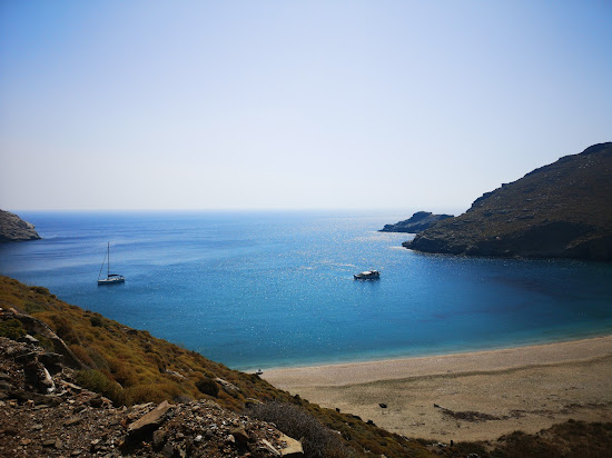 Treis Ammoudies Beaches