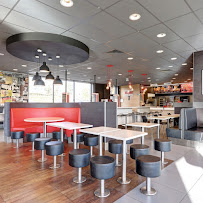 Atmosphère du Restaurant KFC REIMS LA NEUVILETTE - n°18