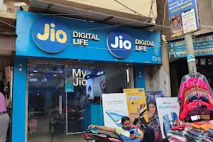 My Jio Store image