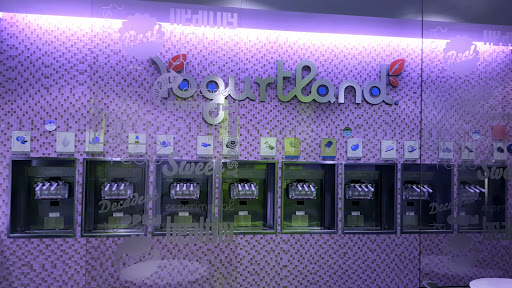 Frozen Yogurt Shop «Yogurtland Costa Mesa- Baker Street», reviews and photos, 1450 Baker St, Costa Mesa, CA 92626, USA
