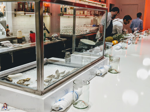 Shopping Mall «Pipers Alley Mall», reviews and photos, 210 W North Ave, Chicago, IL 60610, USA