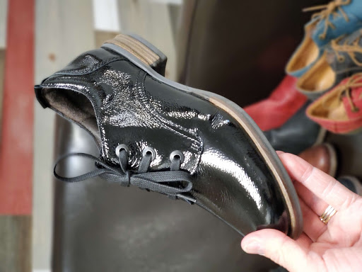 Shoe Store «Chiappetta Shoe Store», reviews and photos, 6821 39th Ave, Kenosha, WI 53142, USA