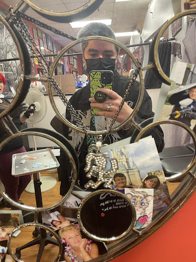 Tattoo Shop «Psychopathic Ink Tattoo & Piercings», reviews and photos, 129 E Beaufort St, Normal, IL 61761, USA