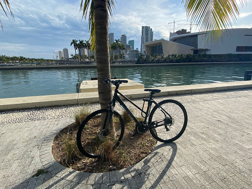 Bicycle Store «Brickell Bikes», reviews and photos, 70 SW 12th St, Miami, FL 33130, USA