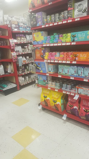 Pet Supply Store «Petco Animal Supplies», reviews and photos, 1415 E Warner Rd, Gilbert, AZ 85296, USA