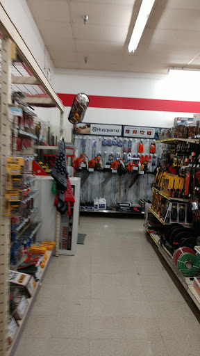 Home Improvement Store «Tractor Supply Co.», reviews and photos, 13113 Lee Hwy, Bristol, VA 24202, USA