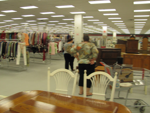 Thrift Store «Impact Thrift Stores - Feasterville», reviews and photos, 91 E Street Rd, Feasterville-Trevose, PA 19053, USA