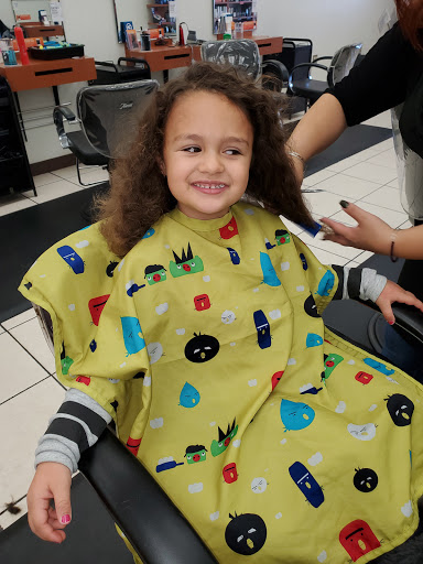 Hair Salon «Hair Cuttery», reviews and photos, 27 Cornwell Dr, Bridgeton, NJ 08302, USA