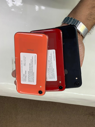 Cell Phone Store «Cell Repair», reviews and photos, 12579 Richmond Ave, Houston, TX 77082, USA