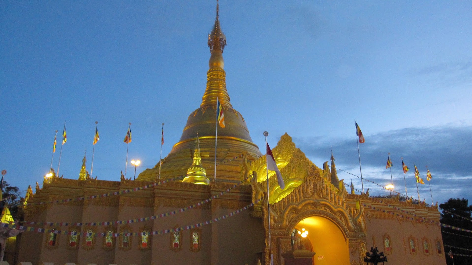 Gambar Taman Alam Lumbini Berastagi