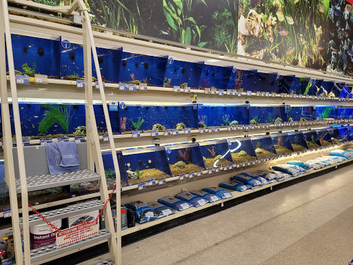 Pet Supply Store «PetSmart», reviews and photos, 160 Alewife Brook Pkwy, Cambridge, MA 02138, USA