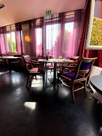 Atmosphère du Restaurant français Aux Armes de France à Corbeil-Essonnes - n°14